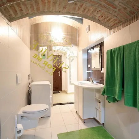 Carla Studio Apartment